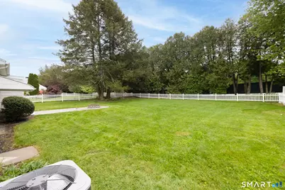 47 Flagg Road, West Hartford, CT 06117 - Photo 22