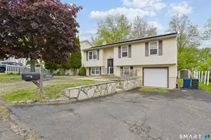 50 Ashford St, West Haven, CT 06516 - Photo 2