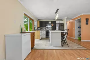 50 Ashford St, West Haven, CT 06516 - Photo 8