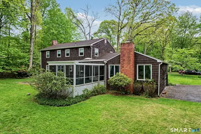 45 Carriage Drive South, Stamford, CT 06902 - Photo 4