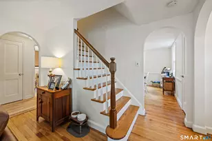 690 Forest St, East Hartford, CT 06118 - Photo 6