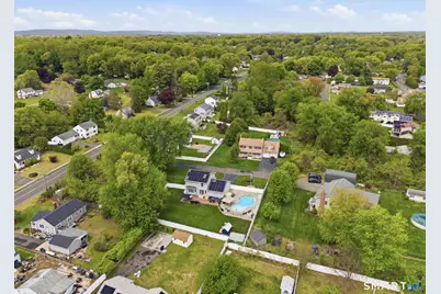 314 South Center Street, Windsor Locks, CT 06096 - Photo 16