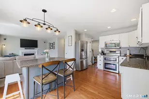 314 S Center St, Windsor Locks, CT 06096 - Photo 20