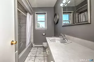 130 Brandon Ave, Stratford, CT 06614 - Photo 20