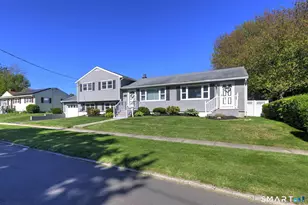 130 Brandon Ave, Stratford, CT 06614 - Photo 2