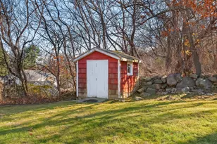 67 Barclay Dr, Stamford, CT 06903 - Photo 34