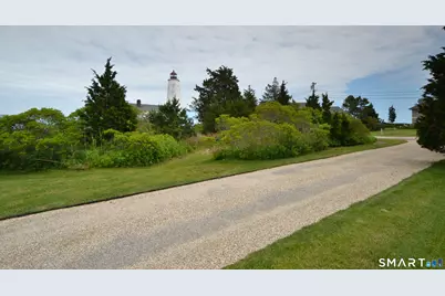 101-A Sequassen Avenue, Old Saybrook, CT 06475 - Photo 12