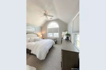 57 Katherine Court #57, Shelton, CT 06484 - Photo 2
