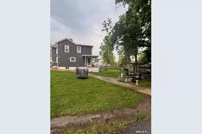 7 Linden Place, Meriden, CT 06450 - Photo 4