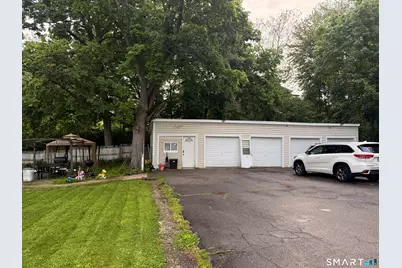 7 Linden Place, Meriden, CT 06450 - Photo 2