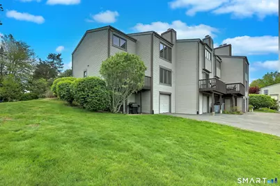 401 Pilgrim Harbor #401, Wallingford, CT 06492 - Photo 2