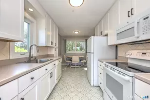 401 Pilgrim Harbor, Wallingford, CT 06492 - Photo 20
