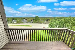 401 Pilgrim Harbor, Wallingford, CT 06492 - Photo 12