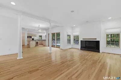 7 Mountainside Road, West Hartford, CT 06107 - Photo 10