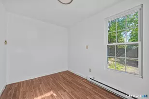 2 Hillside Ct, Middletown, CT 06457 - Photo 14