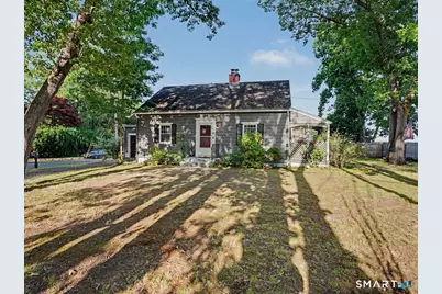 2 North Forest Circle, West Haven, CT 06516 - Photo 2