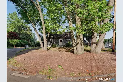 2 North Forest Circle, West Haven, CT 06516 - Photo 36