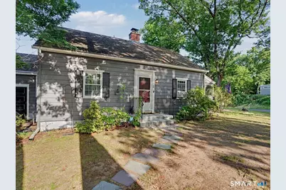 2 North Forest Circle, West Haven, CT 06516 - Photo 2