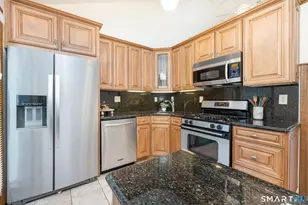 3 Copper Beech Dr, Rocky Hill, CT 06067 - Photo 6