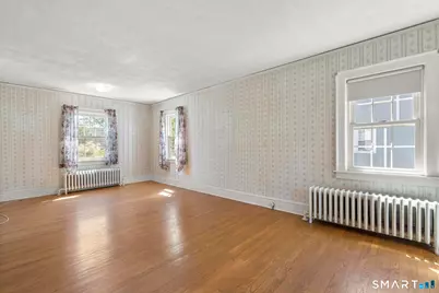 77 Newport Avenue, West Hartford, CT 06107 - Photo 24
