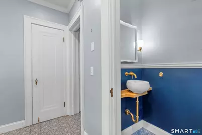 77 Newport Avenue, West Hartford, CT 06107 - Photo 22