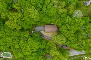 41 Elbow Hill Rd, Brookfield, CT 06804 - Photo 2