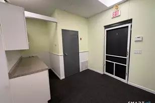 601 Boston Post Rd, Milford, CT 06460 - Photo 6
