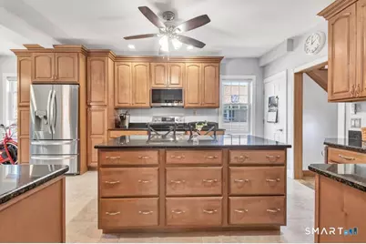 51 Johnson Avenue, Stratford, CT 06614 - Photo 20