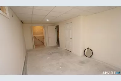 39 Grove Street, Wallingford, CT 06492 - Photo 12