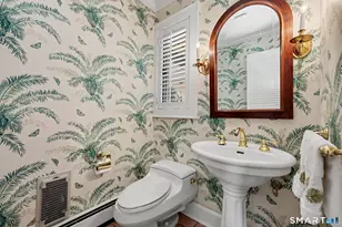 125 Battery Park Dr, Bridgeport, CT 06605 - Photo 26