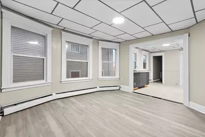 37 Plaza Avenue, Waterbury, CT 06710 - Photo 2