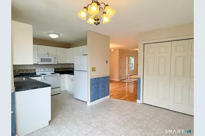 204 Gray Fox Lane #204, Rocky Hill, CT 06067 - Photo 12