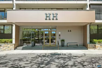 44 Strawberry Hill Avenue #3N, Stamford, CT 06902 - Photo 2