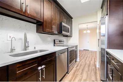 44 Strawberry Hill Avenue #3N, Stamford, CT 06902 - Photo 6
