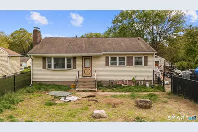 1121 Tolland Street, East Hartford, CT 06108 - Photo 2