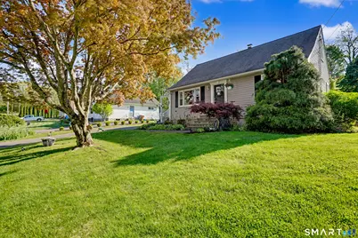 33 Stendahl Drive, Shelton, CT 06484 - Photo 2