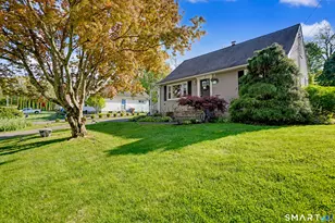 33 Stendahl Dr, Shelton, CT 06484 - Photo 2