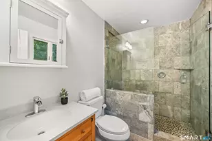 399 N Park Ave, Easton, CT 06612 - Photo 12
