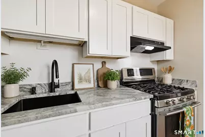 64-66 Congress Street #401, Hartford, CT 06114 - Photo 6