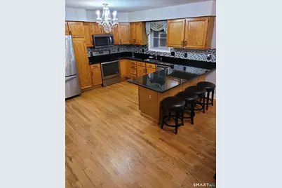 20 Georges Court, Waterbury, CT 06708 - Photo 4