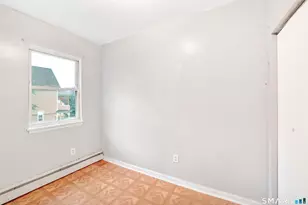 132 Locust St, Waterbury, CT 06704 - Photo 2