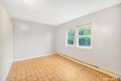 132 Locust Street #6, Waterbury, CT 06704 - Photo 1