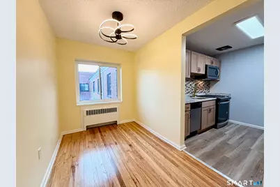 570 Whitney Avenue #L3, New Haven, CT 06511 - Photo 4