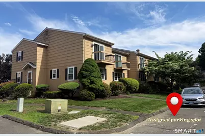 11 Deer Run #11, Bethel, CT 06801 - Photo 2