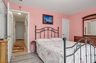 11 Deer Run, Bethel, CT 06801 - Photo 18