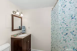 300 Notting Hill Gate, Torrington, CT 06790 - Photo 28