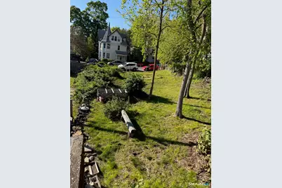 14 Driggs Street, Waterbury, CT 06704 - Photo 6