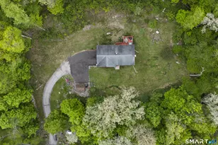 825 Jeremy Swamp Rd, Southbury, CT 06488 - Photo 2