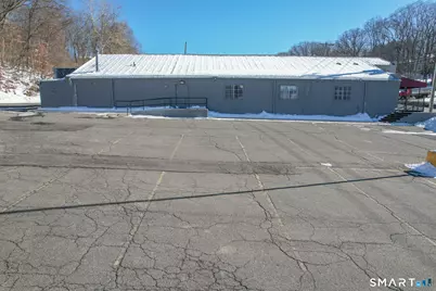 496 Chase Avenue, Waterbury, CT 06704 - Photo 6