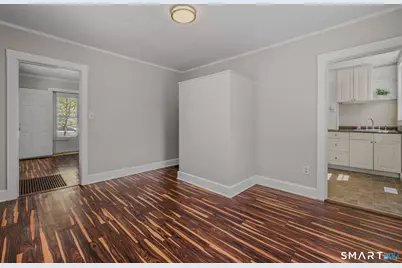 14 West Pleasant Street, New London, CT 06320 - Photo 10